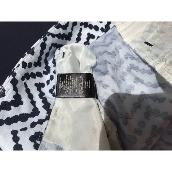 Ann Taylor Petites Chevron Cotton Blend Cropped Pants Size 4P Navy and White - Picture 7 of 8